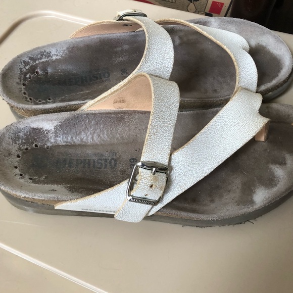 Mephisto Helen Sandals - Picture 3 of 6